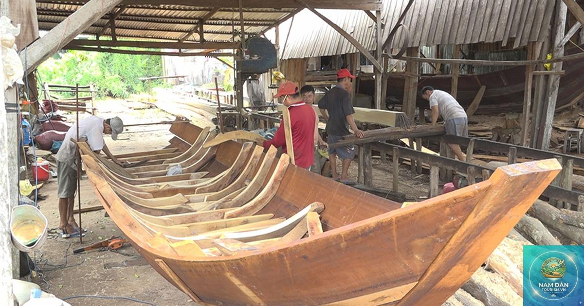 làng nghề đóng ghe xuồng cần thơ - Hình 2