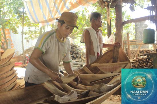 làng nghề đóng xuồng ghe - Hình 4