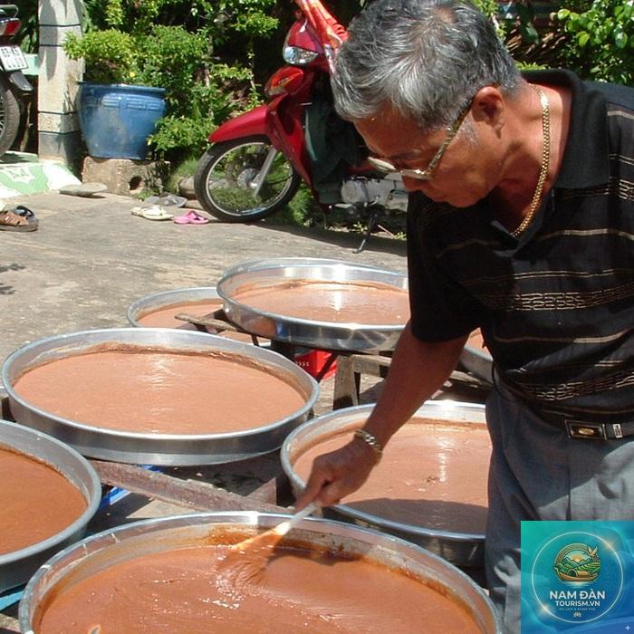 làng nghề làm mắm tôm chà - Hình 3