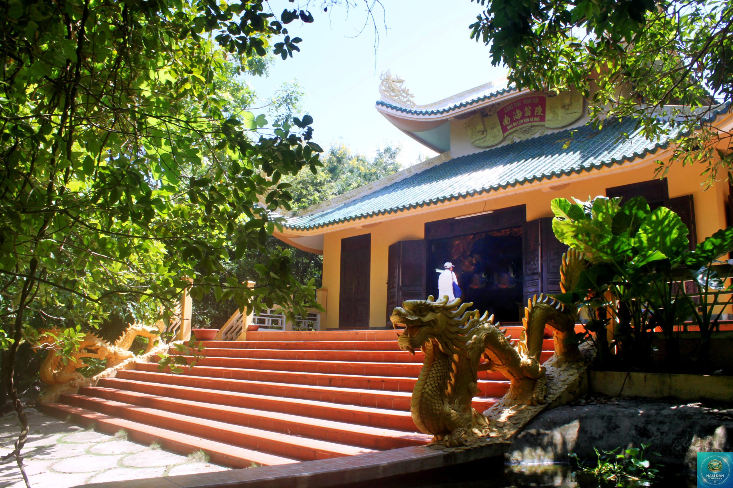lăng ông nam hải bình đại - Hình 2