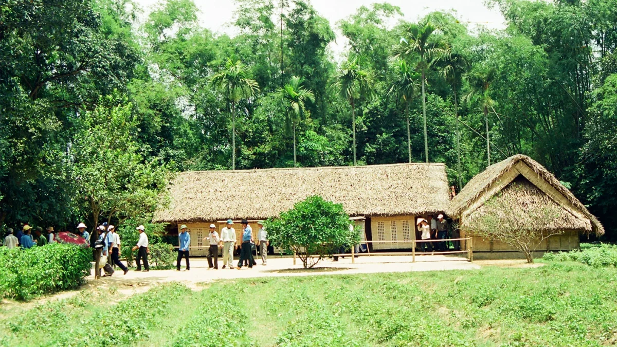 làng sen nghệ an tham quan gì - Hình 3