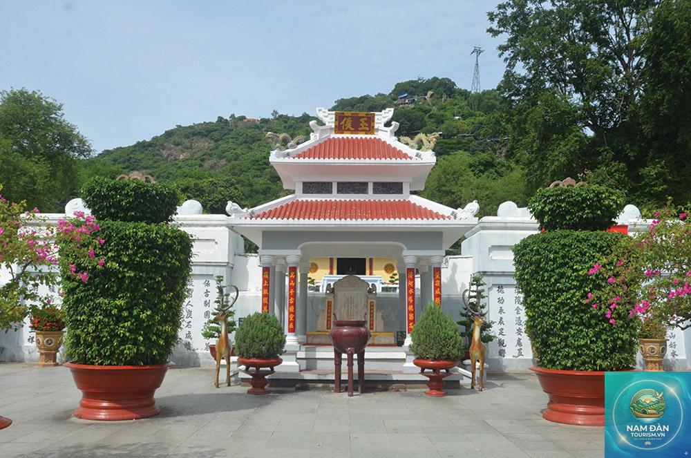 lăng thoại ngọc hầu - Hình 5