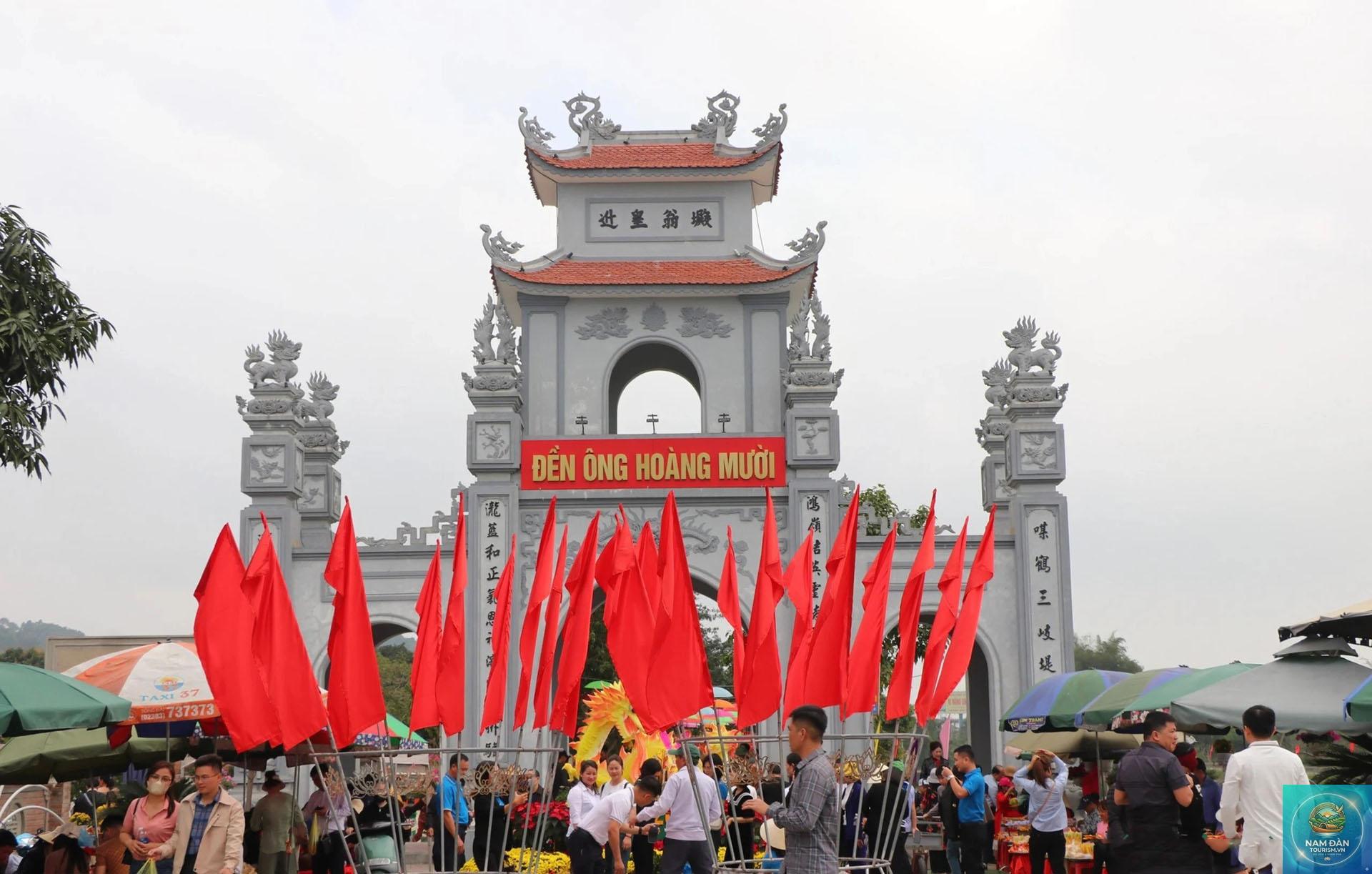lễ hội đền ông hoàng mười nghệ an - Hình 1