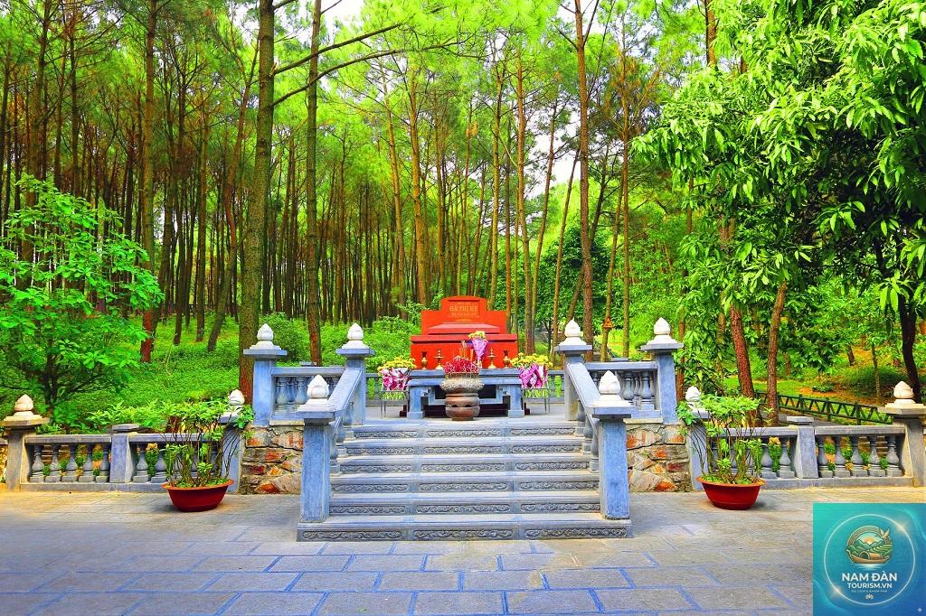 mộ bà hoàng thị loan - Hình 5