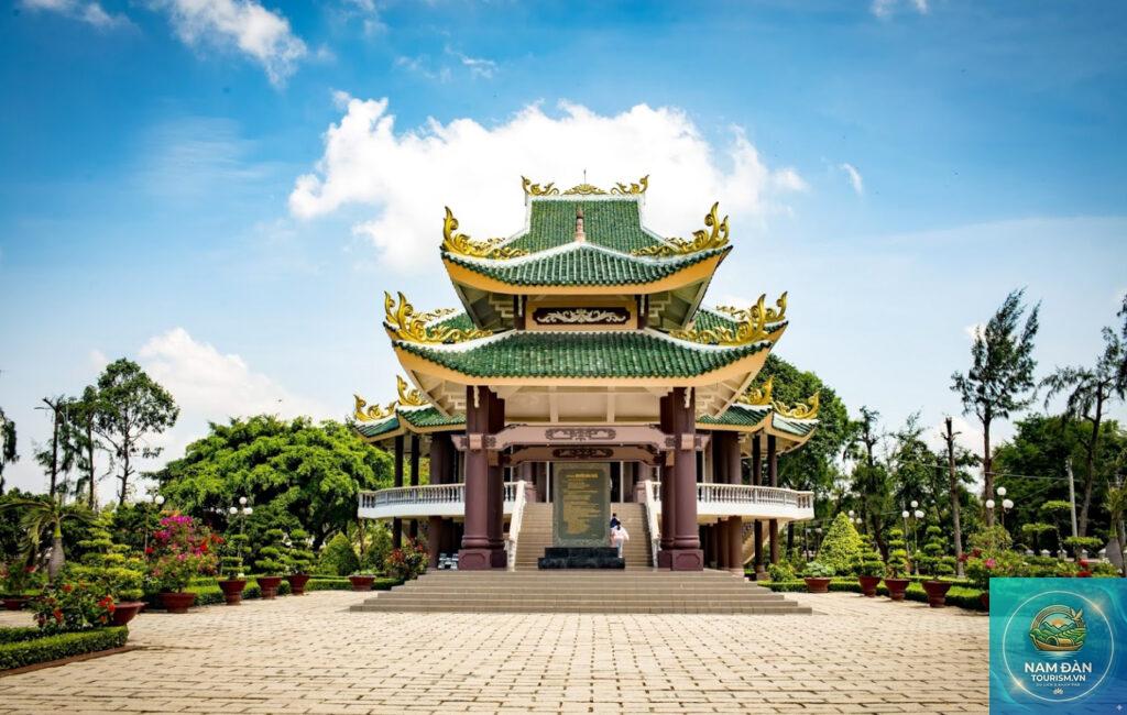 mộ nguyễn đình chiểu