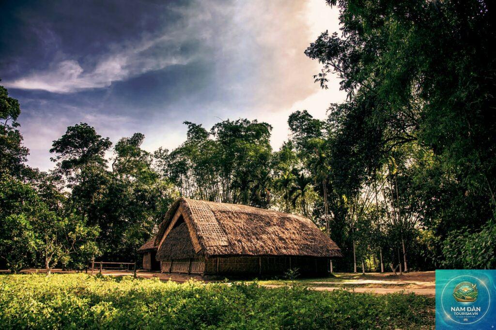 nhà cụ phó bảng nguyễn sinh sắc