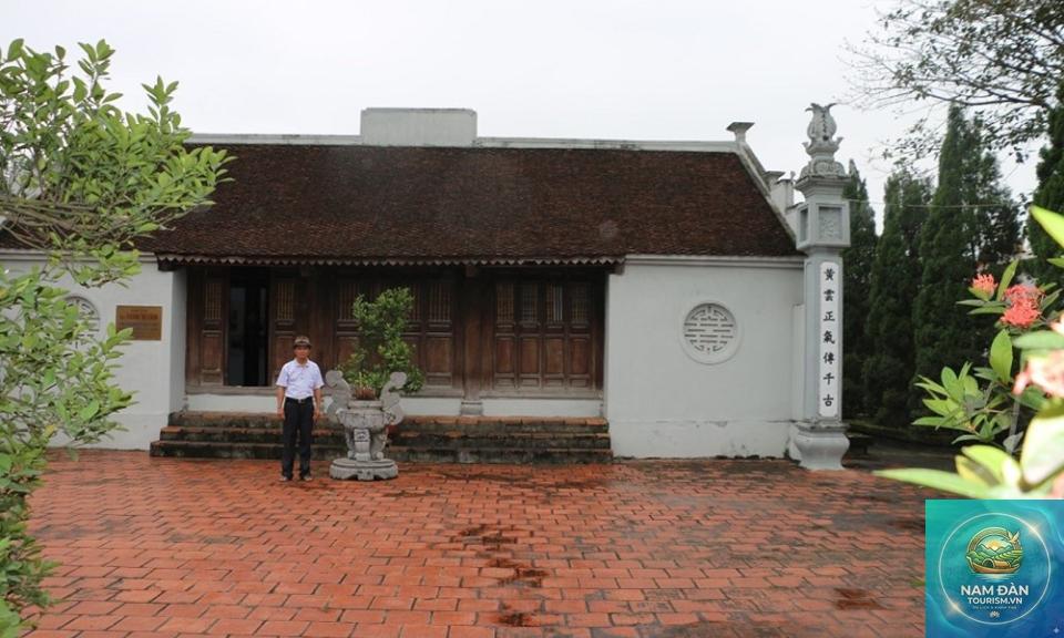 nhà lưu niệm bà hoàng thị loan - Hình 2