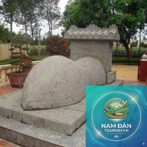 nhà lưu niệm thủ khoa huân