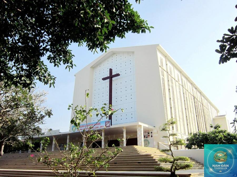 nhà thờ chánh tòa vĩnh long - Hình 2