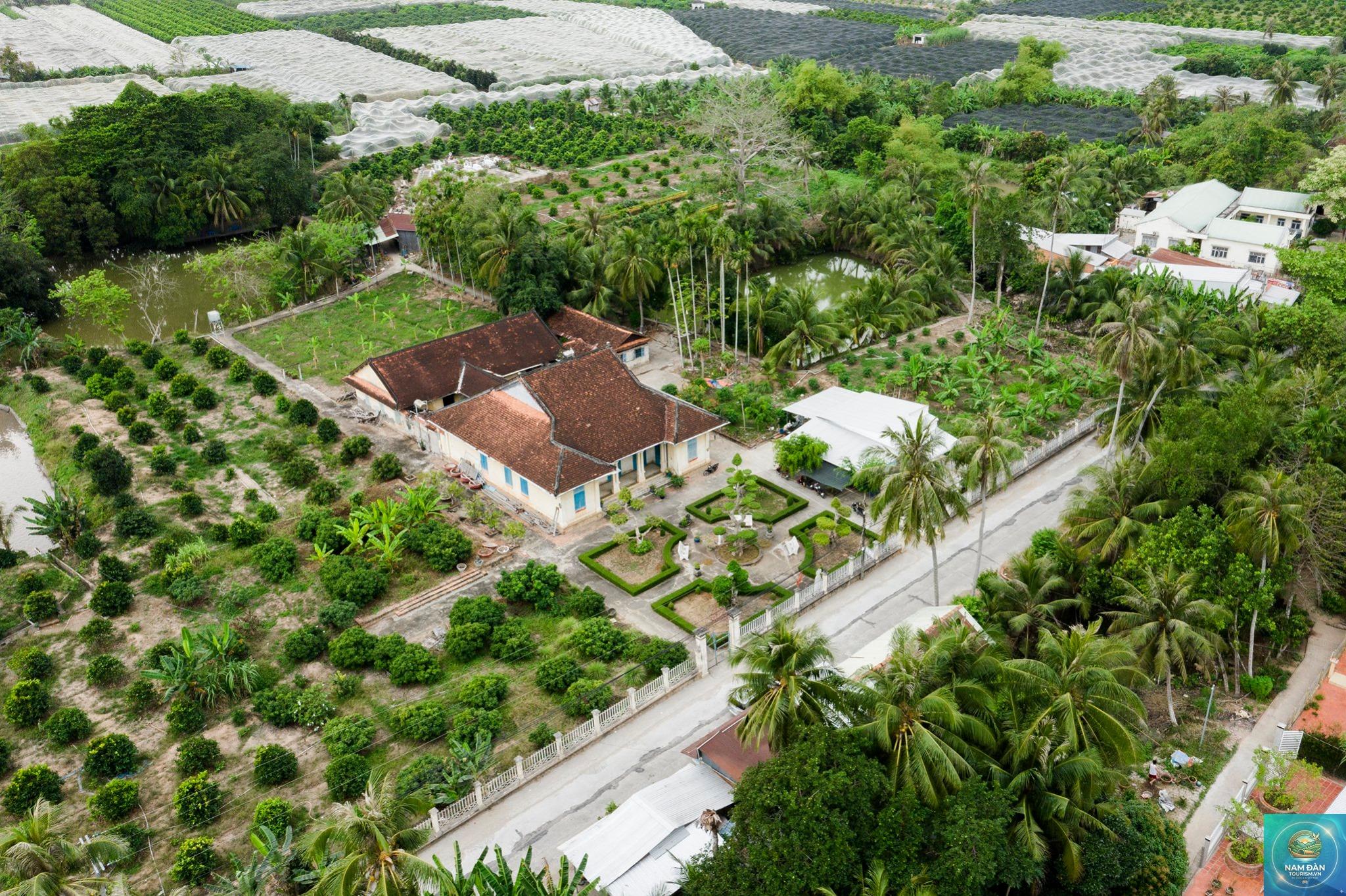 nhà thờ cù lao tân phong - Hình 1