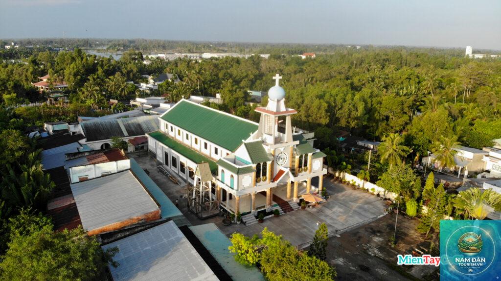 nhà thờ long mỹ