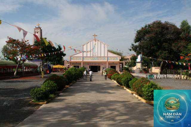 nhà thờ tam nông