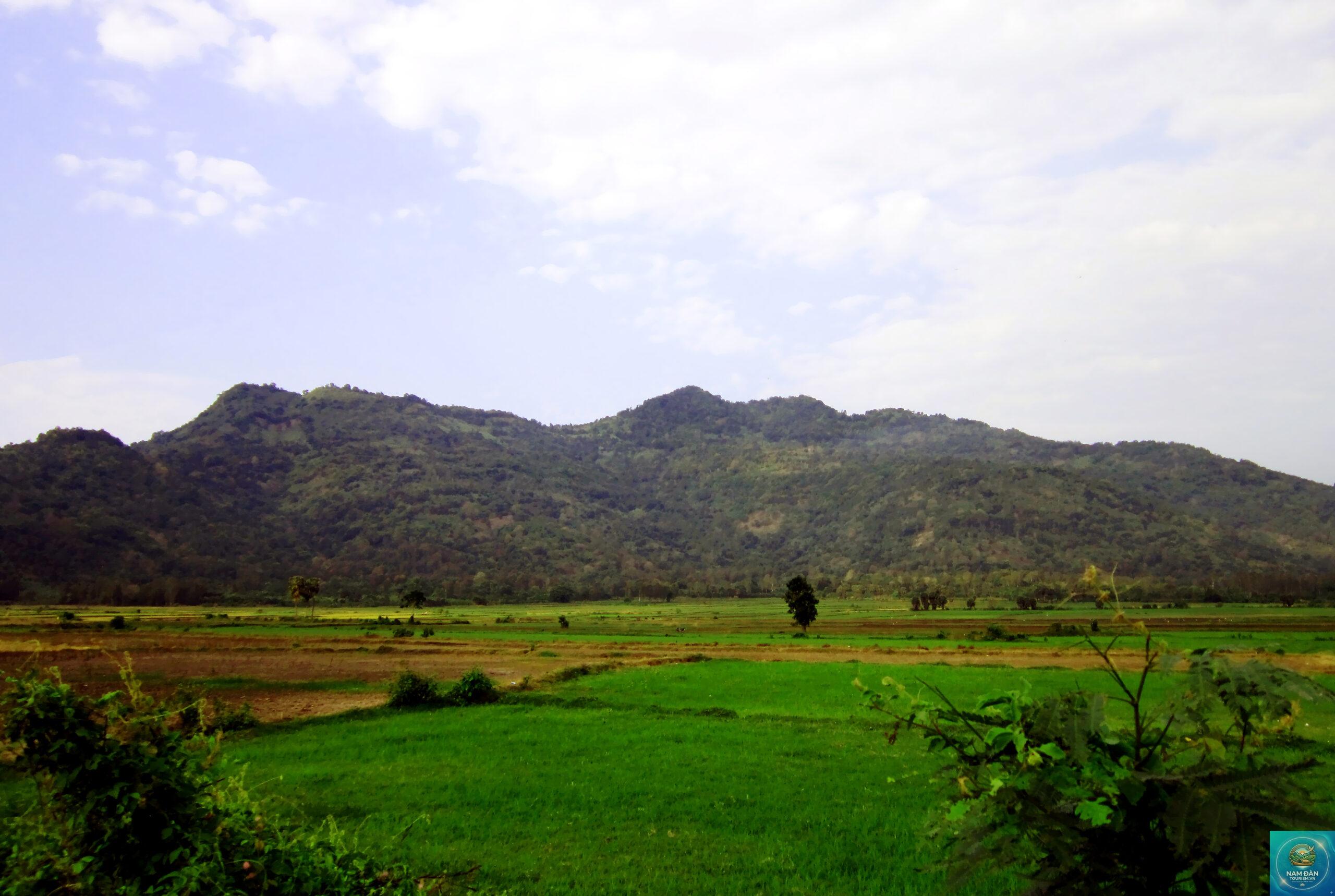 núi dài - Hình 1