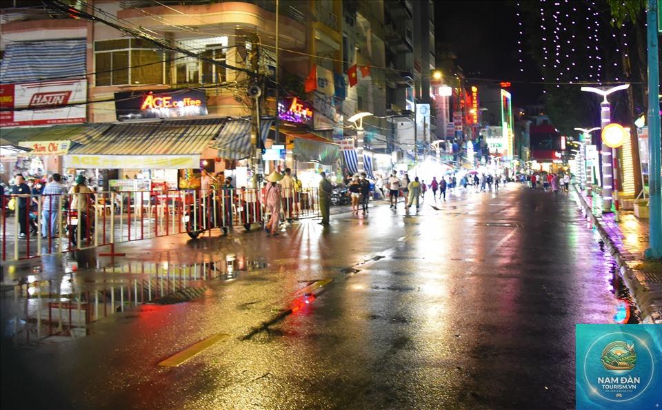 phố đi bộ ninh kiều - Hình 4