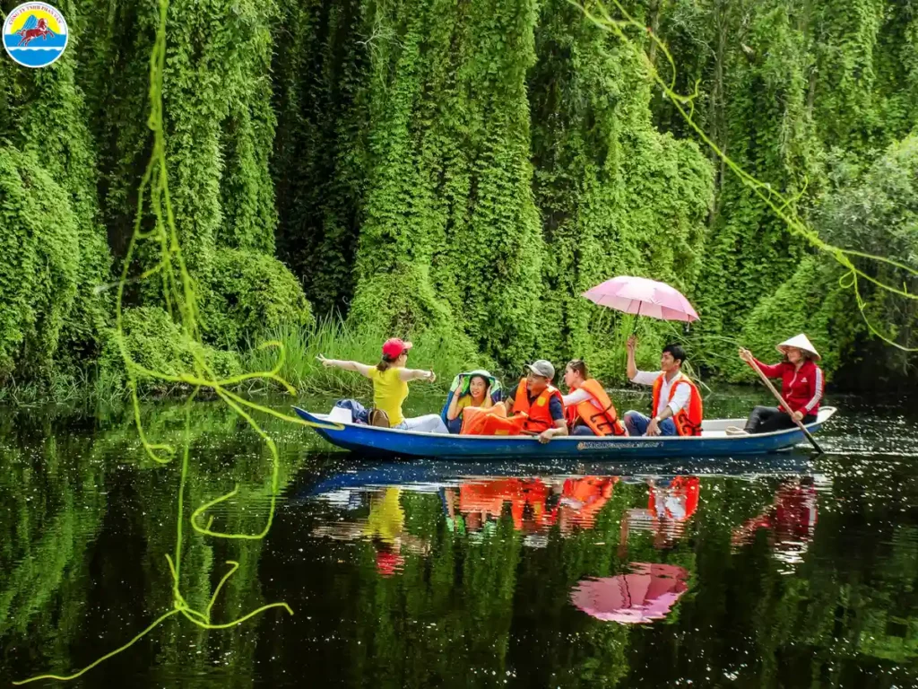 phương tiện du lịch long an