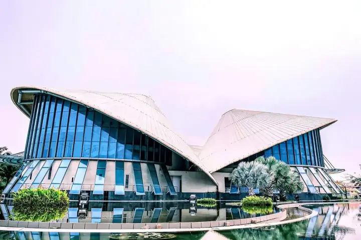 quảng trường thanh niên bạc liêu - Hình 5