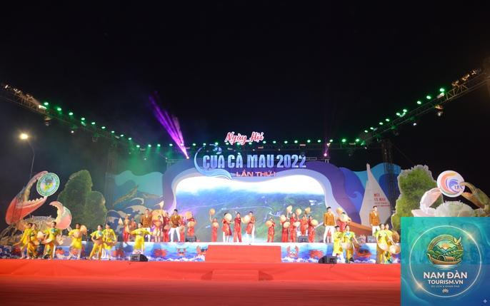 quảng trường thanh niên cà mau - Hình 3