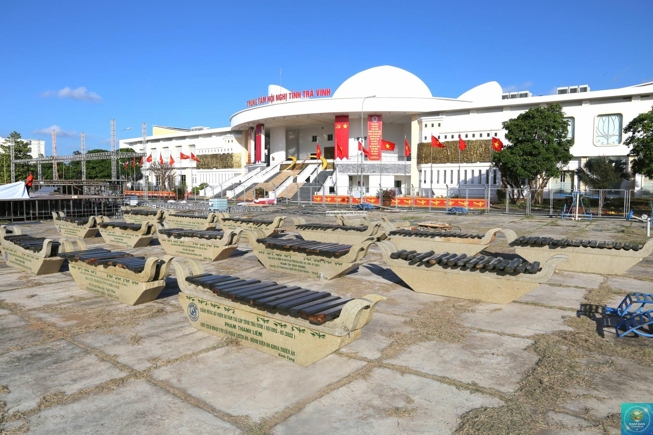 quảng trường trung tâm trà vinh - Hình 2