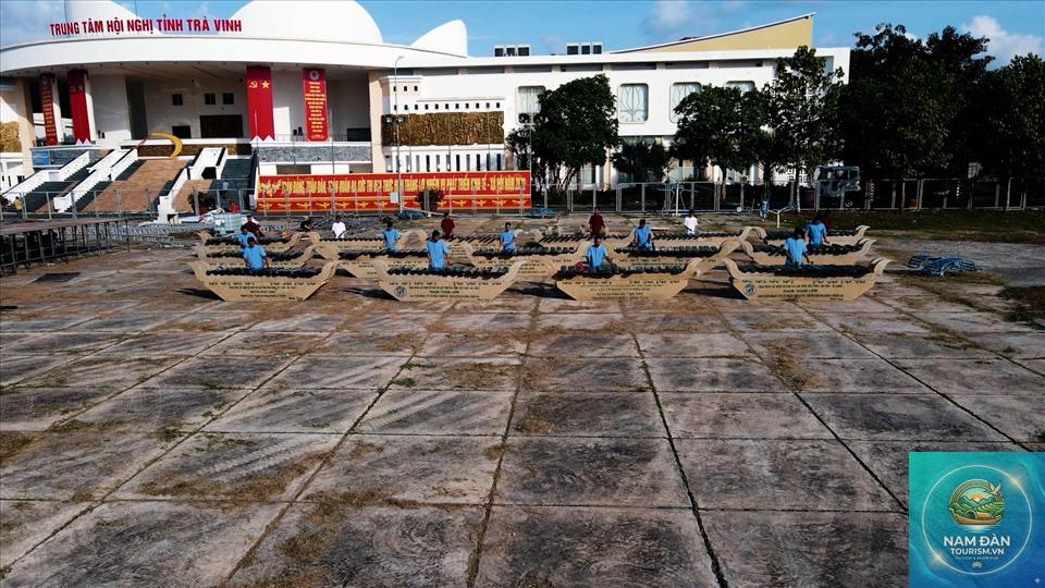quảng trường trung tâm trà vinh - Hình 3