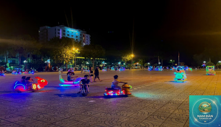quảng trường vĩnh long - Hình 2
