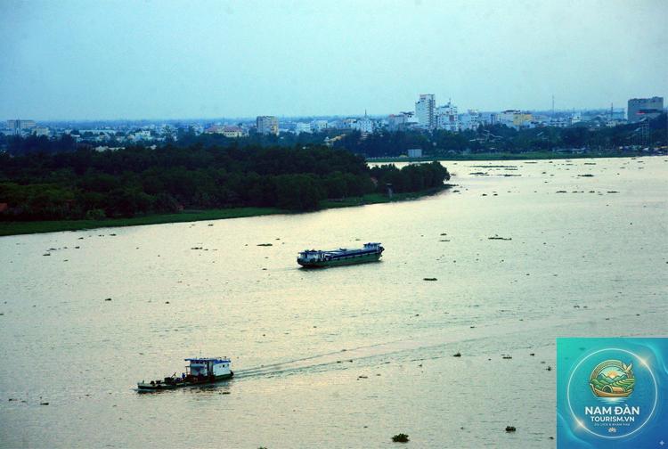 sông hậu cần thơ