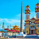 Thánh Thất Cao Đài Cao Lãnh – Biểu Tượng Tâm Linh Và Kiến Trúc Độc Đáo Giữa Miền Tây Thánh Thất Cao Đài Cao Lãnh – Biểu Tượng Tâm Linh Và Kiến Trúc Độc Đáo Giữa Miền Tây