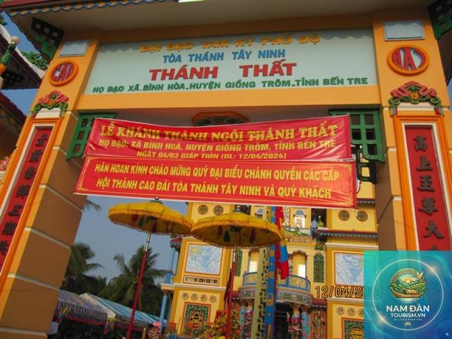 thánh thất cao đài giồng trôm - Hình 2