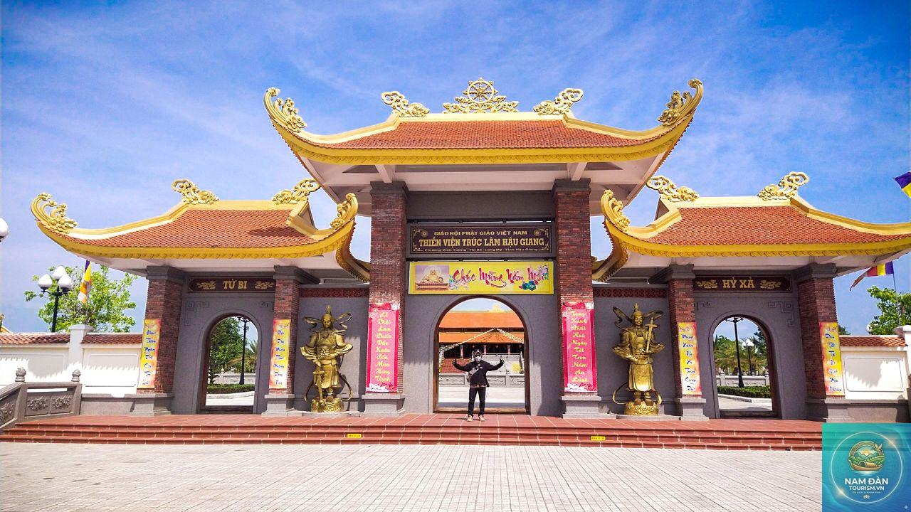 thiền viện trúc lâm hậu giang - Hình 1