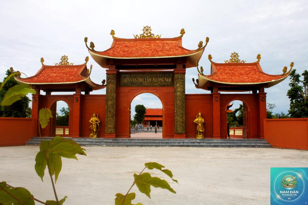 thiền viện trúc lâm phương nam