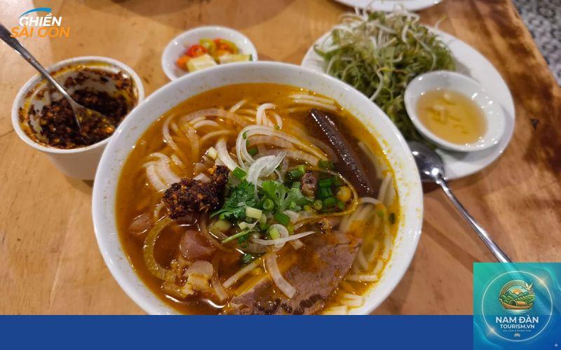 Bún Bò Gánh Quận 3 - Hình 3