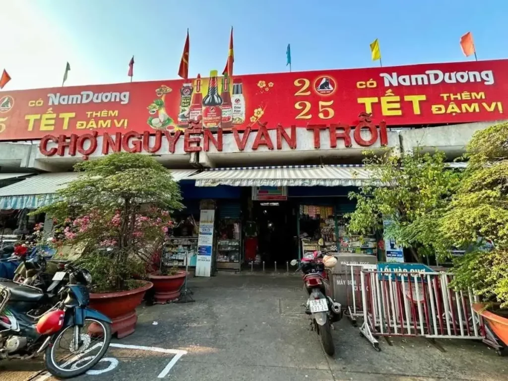 Chợ Nguyễn Văn Trỗi Quận 3
