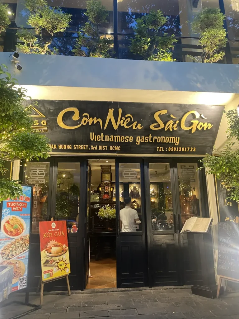 Cơm Niêu Sài Gòn Quận 3 - Hình 5