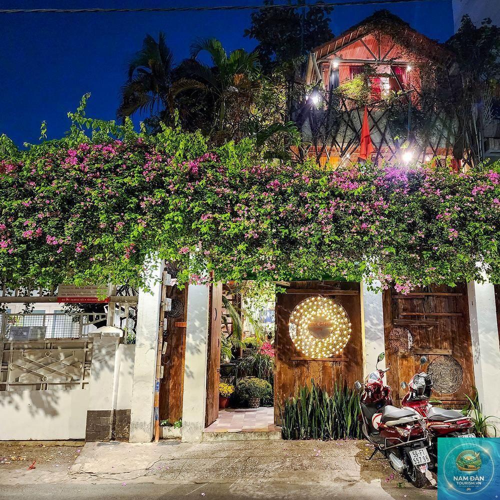 Cục Gạch Quán Quận 3 - Hình 1