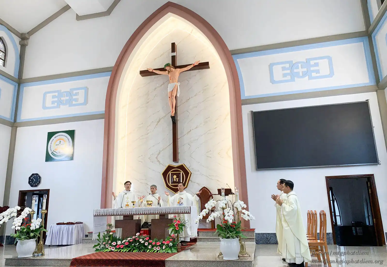 Dòng Mến Thánh Giá Tân Định Quận 1 - Hình 3