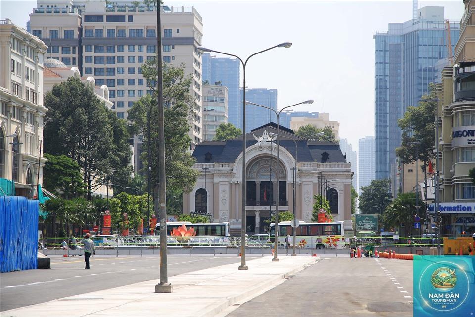 Đường Lê Lợi Quận 1 - Hình 3