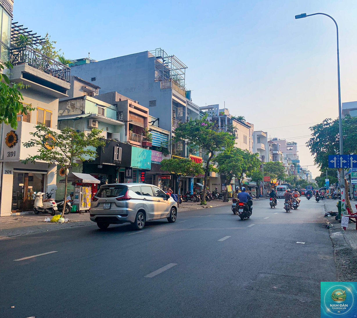 Đường Nguyễn Đình Chiểu Quận 3 - Hình 1