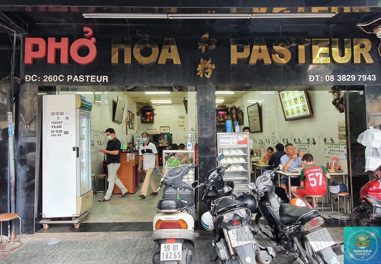Phở Hòa Pasteur Quận 3 - Hình 2