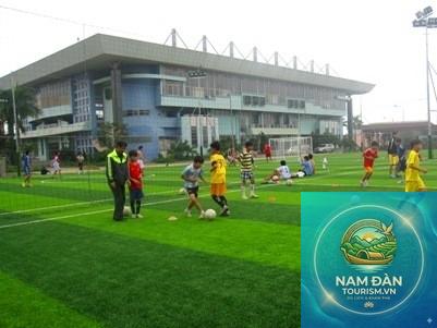 Sân vận động Tao Đàn Quận 3 - Hình 1