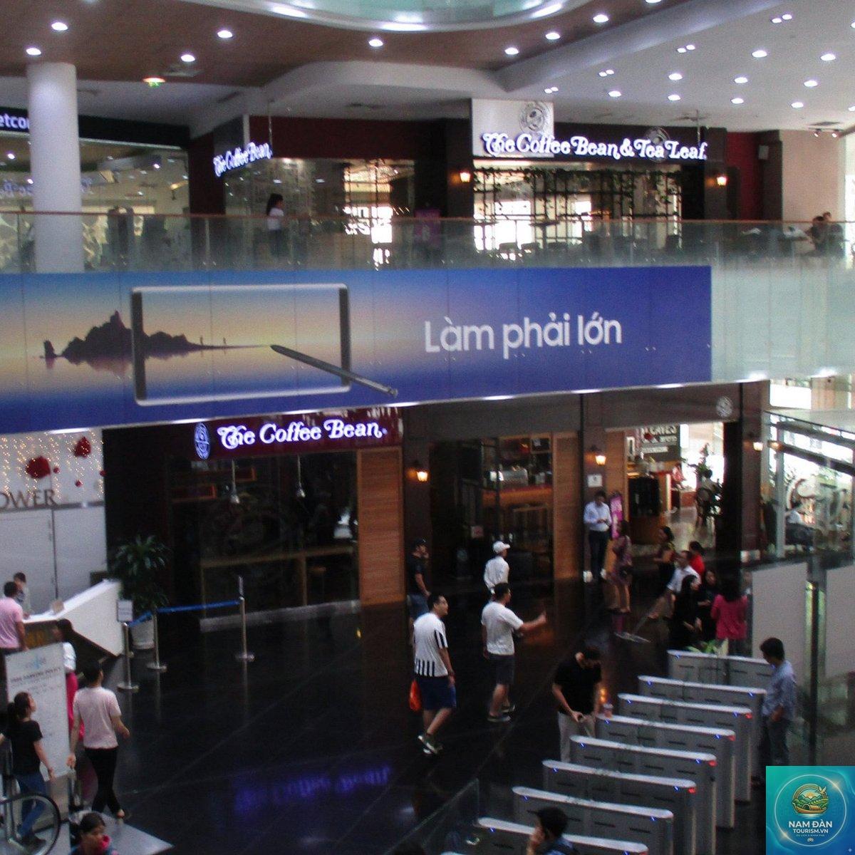 The Coffee Bean & Tea Leaf Bitexco Quận 1 - Hình 3