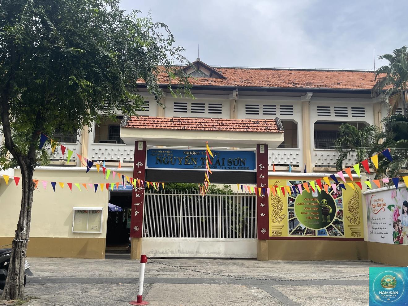 Trường Tiểu học Nguyễn Thái Sơn Quận 3 - Hình 2