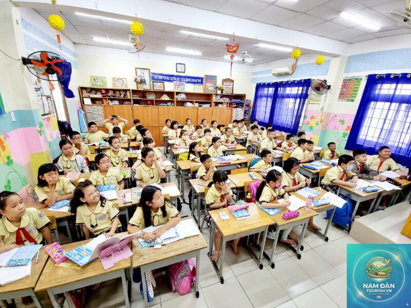 Trường Tiểu học Trương Quyền Quận 3 - Hình 1