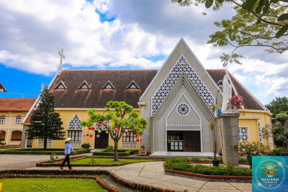 Tu viện Mến Thánh Giá Tân Định Quận 3 - Hình 4