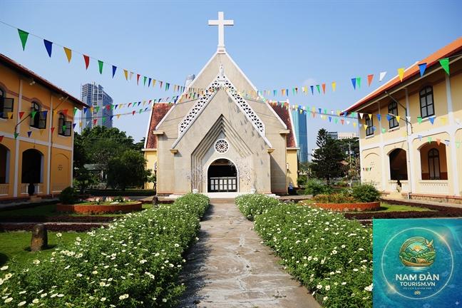 Tu viện Mến Thánh Giá Tân Định Quận 3