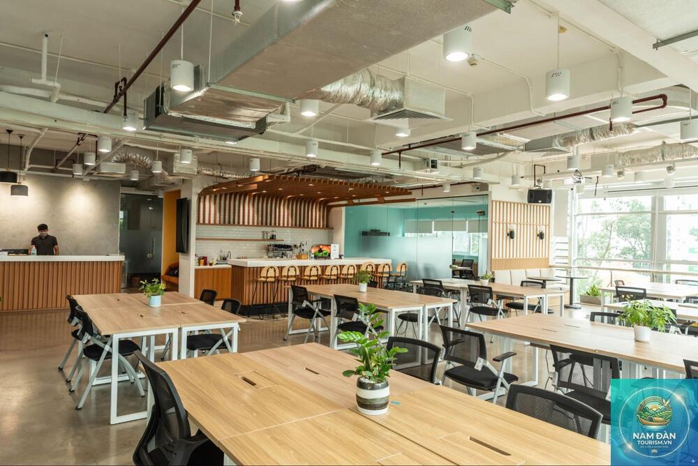 Work Café Quận 3 - Hình 1