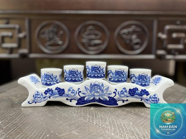 chén nước thờ - Hình 3