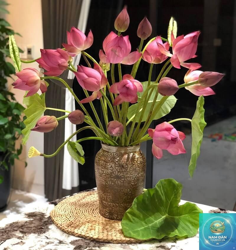 có nên cúng hoa giả - Hình 2