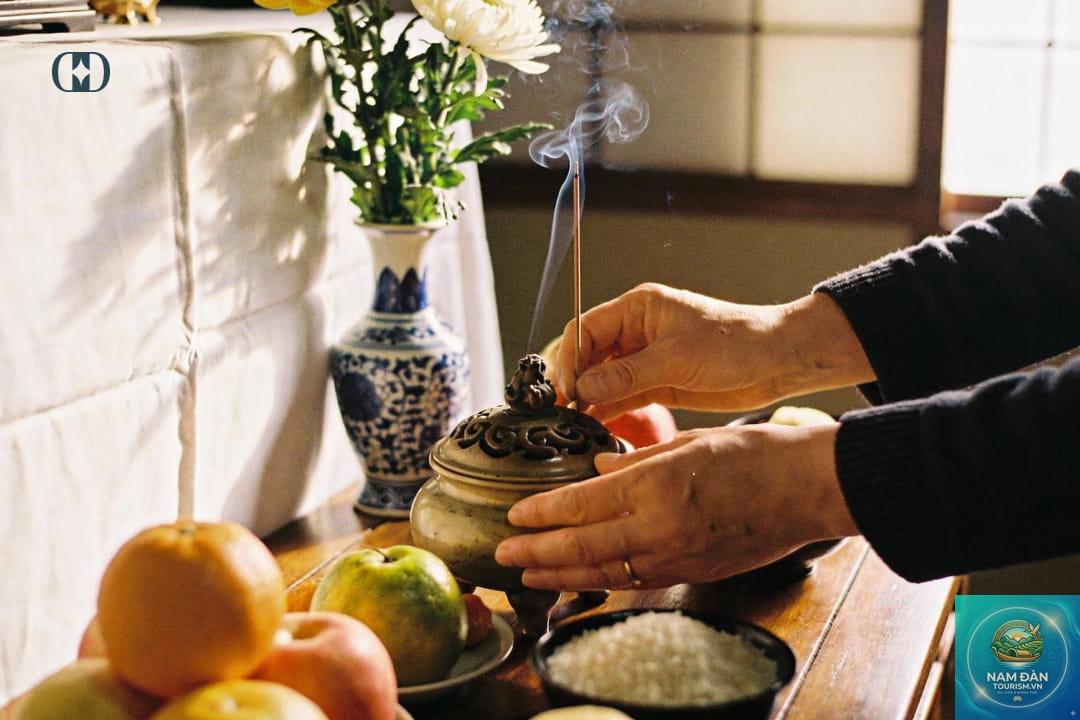 nên lau bàn thờ ngày nào - Hình 3