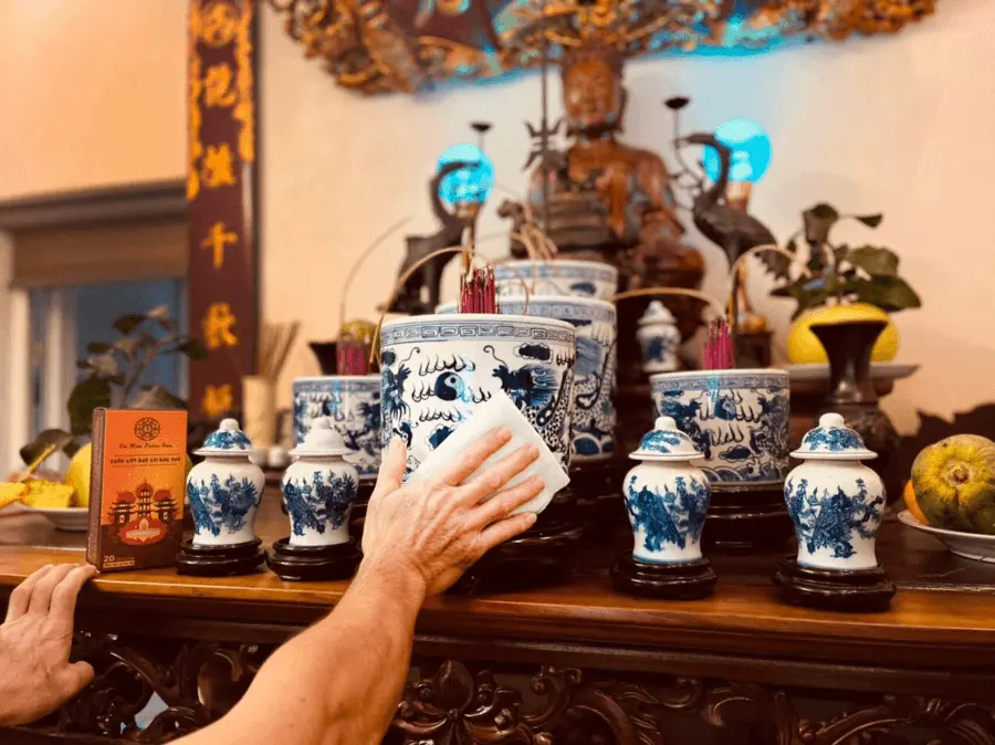 nên lau bàn thờ ngày nào - Hình 4