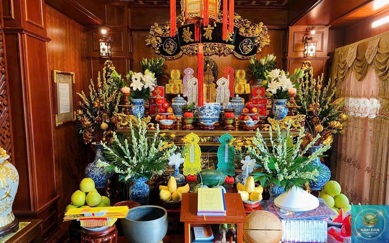 nên thay nước bàn thờ khi nào - Hình 3