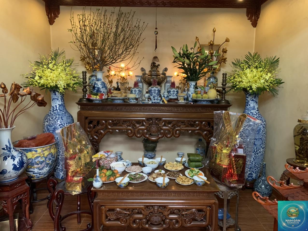 thờ cúng bàn thờ gia tiên - Hình 2